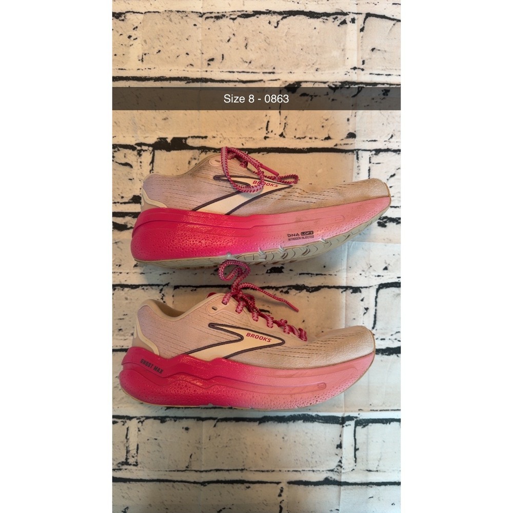 Brooks Ghost Max Womens Running Shoes Pink DNA LOFT v2 Sneakers Size 8